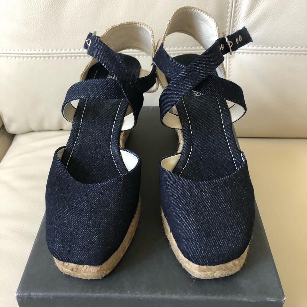 New Kenneth Cole Reaction denim espadrille.